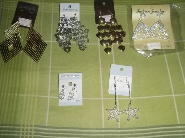 Brincos qualquer modelo