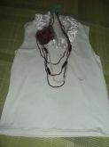 Blusinha gola branca