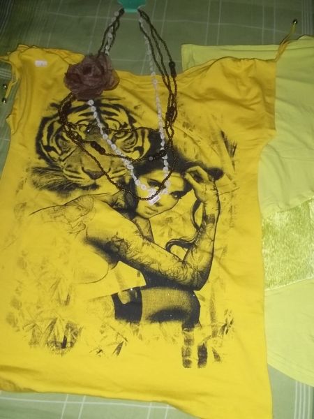 Blusinha para usar com leg